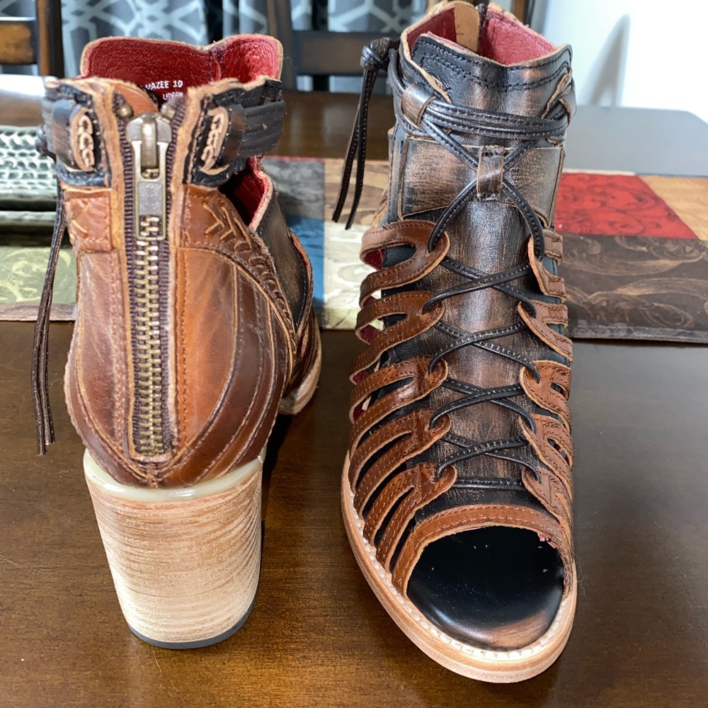 Freebird shoes. Wazee. Brand new.